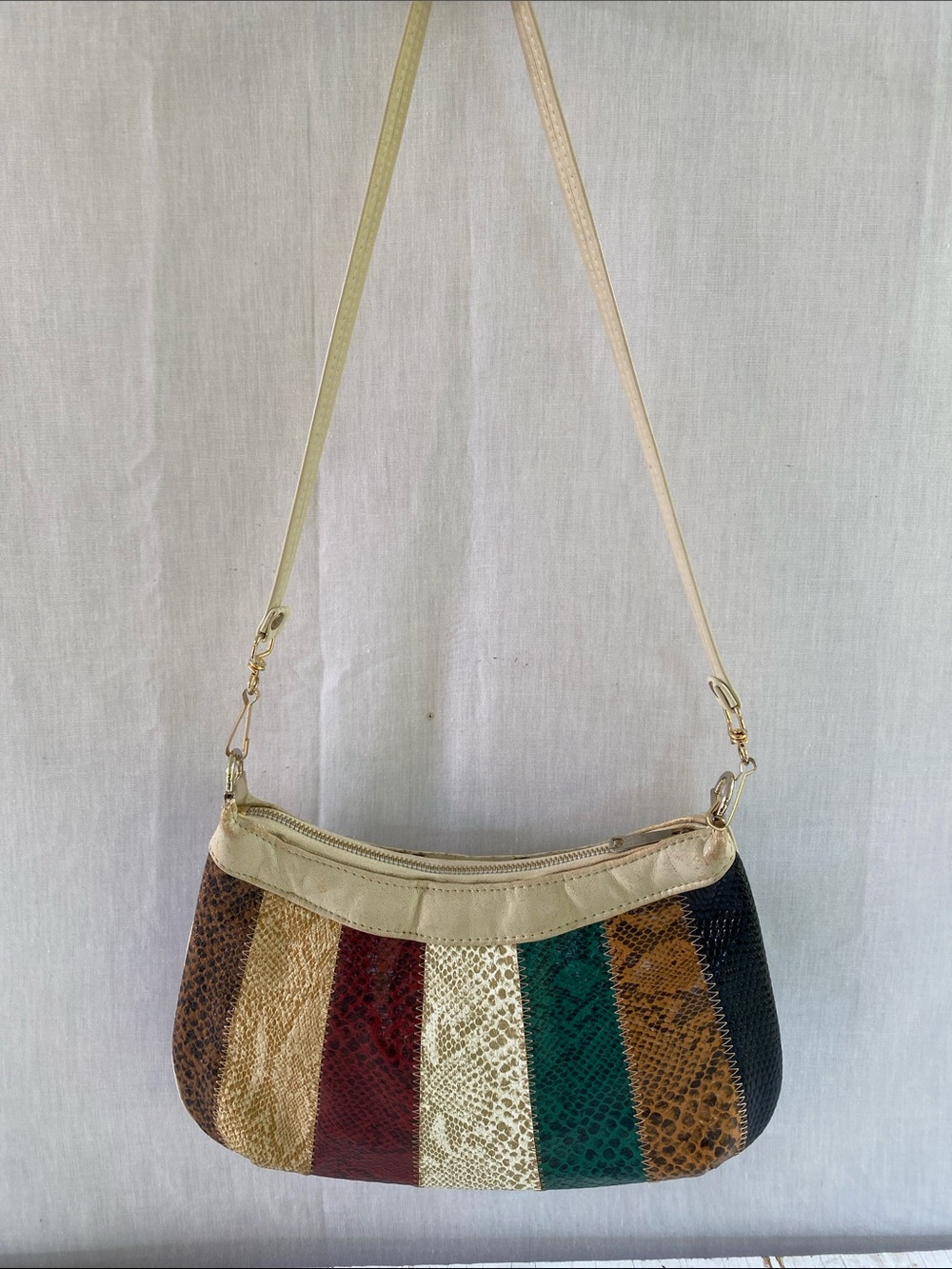 Vintage Striped Multicolor Faux Snakeskin Embossed Shoulder Bag